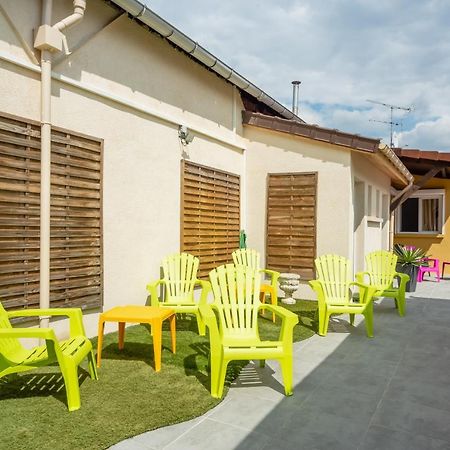 La Serenade - Appartements Confort Avec Terrasse モントルイユ エクステリア 写真