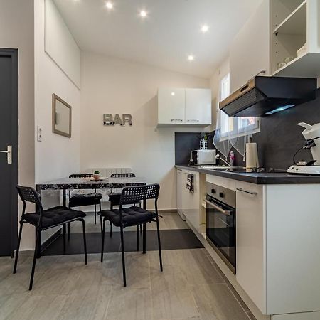 La Serenade - Appartements Confort Avec Terrasse モントルイユ エクステリア 写真