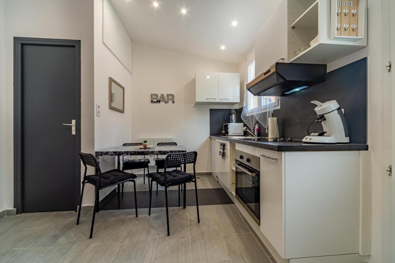 La Serenade - Appartements Confort Avec Terrasse モントルイユ エクステリア 写真