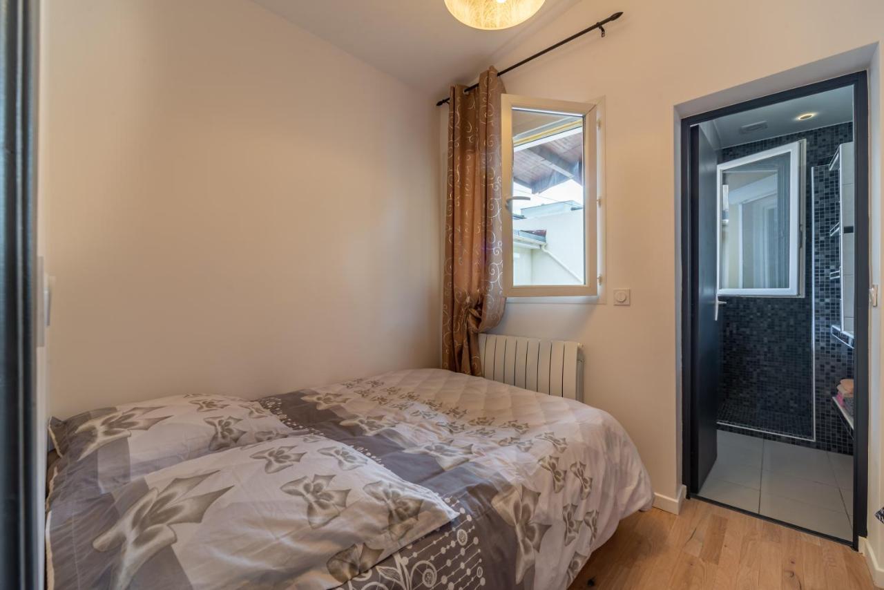 La Serenade - Appartements Confort Avec Terrasse モントルイユ エクステリア 写真